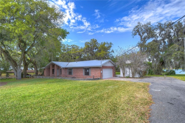 13938 BLACKJACK ROAD, DOVER, Florida 33527, 3 Bedrooms Bedrooms, ,2 BathroomsBathrooms,Residential,For Sale,BLACKJACK,MFRT3507646