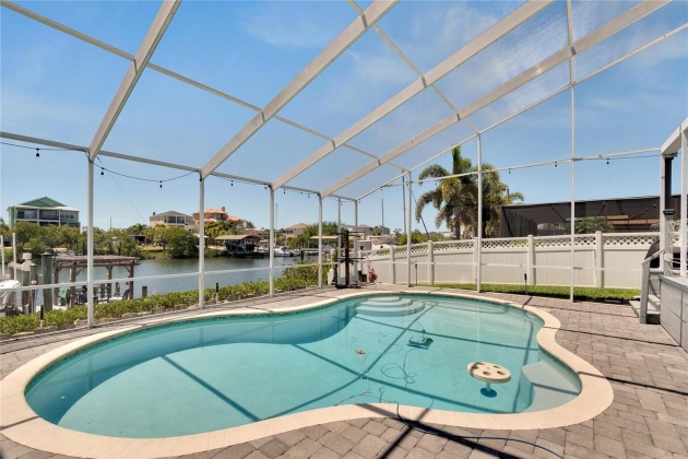 1114 KINGFISH PLACE, APOLLO BEACH, Florida 33572, 4 Bedrooms Bedrooms, ,3 BathroomsBathrooms,Residential,For Sale,KINGFISH,MFRT3518950