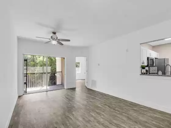 6014 PORTSDALE PLACE, RIVERVIEW, Florida 33578, 3 Bedrooms Bedrooms, ,2 BathroomsBathrooms,Residential,For Sale,PORTSDALE,MFRO6192509