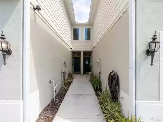 10810 VERAWOOD DRIVE, RIVERVIEW, Florida 33579, 2 Bedrooms Bedrooms, ,2 BathroomsBathrooms,Residential,For Sale,VERAWOOD,MFRT3521586
