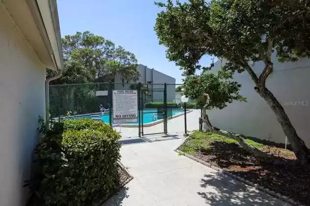 2625 STATE ROAD 590, CLEARWATER, Florida 33759, 1 Bedroom Bedrooms, ,1 BathroomBathrooms,Residential,For Sale,STATE ROAD 590,MFRO6199265