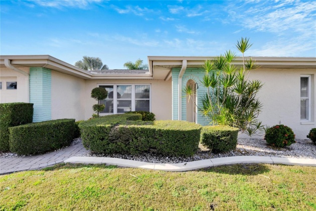 1406 JACOBSON CIRCLE, SUN CITY CENTER, Florida 33573, 2 Bedrooms Bedrooms, ,2 BathroomsBathrooms,Residential,For Sale,JACOBSON,MFRT3485876