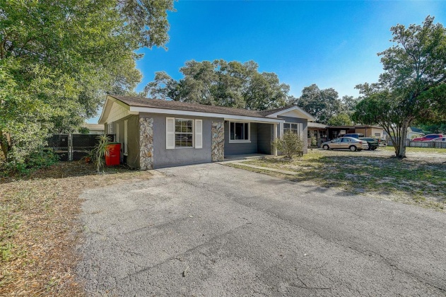10931 110TH AVENUE, SEMINOLE, Florida 33778, 3 Bedrooms Bedrooms, ,1 BathroomBathrooms,Residential,For Sale,110TH,MFRT3520837