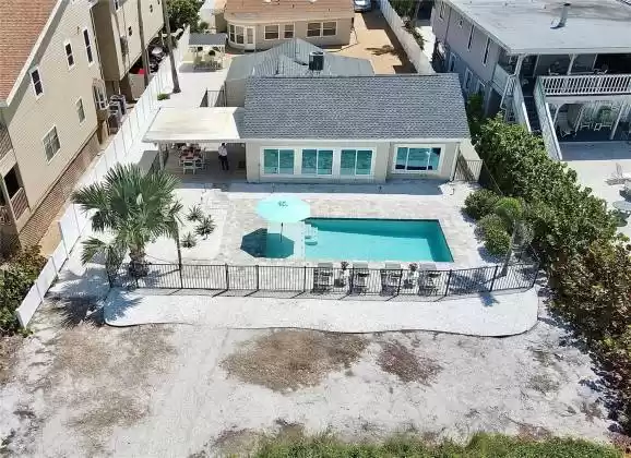 19808 GULF BOULEVARD, INDIAN SHORES, Florida 33785, 6 Bedrooms Bedrooms, ,4 BathroomsBathrooms,Residential,For Sale,GULF,MFRU8237133