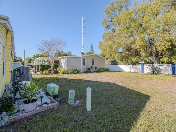 6816 AMERICANA DRIVE, ST PETERSBURG, Florida 33702, 2 Bedrooms Bedrooms, ,2 BathroomsBathrooms,Residential,For Sale,AMERICANA,MFRT3507298