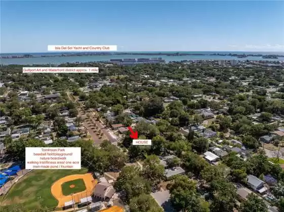 1861 55TH STREET, GULFPORT, Florida 33707, 3 Bedrooms Bedrooms, ,3 BathroomsBathrooms,Residential,For Sale,55TH,MFRU8239780
