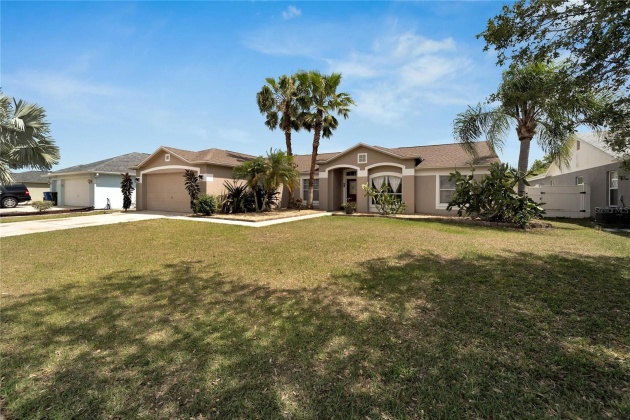 12904 RAYSBROOK DRIVE, RIVERVIEW, Florida 33569, 5 Bedrooms Bedrooms, ,3 BathroomsBathrooms,Residential,For Sale,RAYSBROOK,MFRT3521984