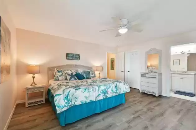 19811 GULF BOULEVARD, INDIAN SHORES, Florida 33785, 2 Bedrooms Bedrooms, ,2 BathroomsBathrooms,Residential,For Sale,GULF,MFRT3521877