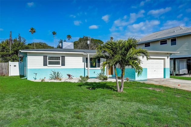 4010 HUNTINGTON STREET, SAINT PETERSBURG, Florida 33703, 2 Bedrooms Bedrooms, ,2 BathroomsBathrooms,Residential,For Sale,HUNTINGTON,MFRT3521753