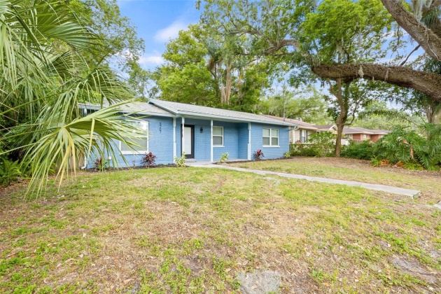5707 N 15TH ST, TAMPA, Florida 33610, 4 Bedrooms Bedrooms, ,2 BathroomsBathrooms,Residential,For Sale,N 15TH ST,MFRT3521979