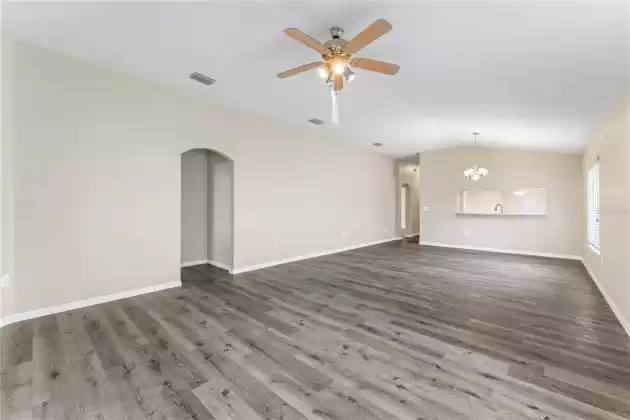 18122 CANAL POINTE STREET, TAMPA, Florida 33647, 4 Bedrooms Bedrooms, ,2 BathroomsBathrooms,Residential,For Sale,CANAL POINTE,MFRT3521940