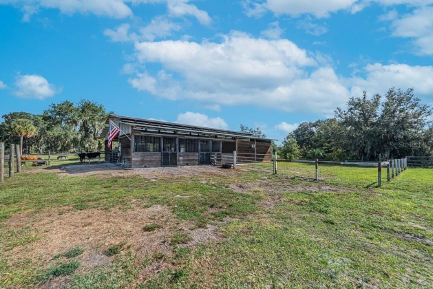 320 MOCCASIN HOLLOW ROAD, LITHIA, Florida 33547, 3 Bedrooms Bedrooms, ,2 BathroomsBathrooms,Residential,For Sale,MOCCASIN HOLLOW,MFRT3471721