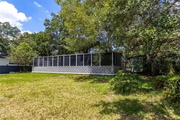 1630 MULBERRY DRIVE, TAMPA, Florida 33604, 3 Bedrooms Bedrooms, ,2 BathroomsBathrooms,Residential,For Sale,MULBERRY,MFRU8240609