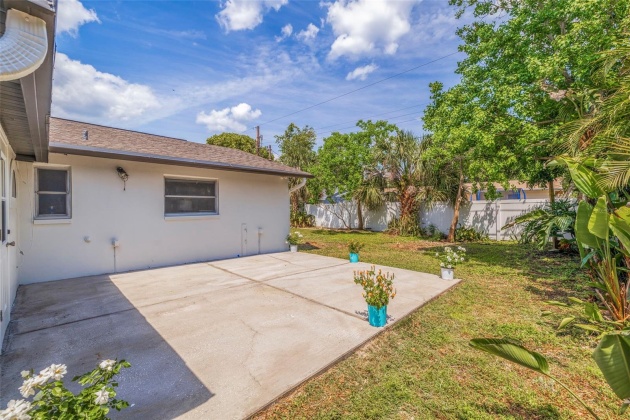 5611 DENVER STREET, ST PETERSBURG, Florida 33703, 3 Bedrooms Bedrooms, ,2 BathroomsBathrooms,Residential,For Sale,DENVER,MFRU8234193