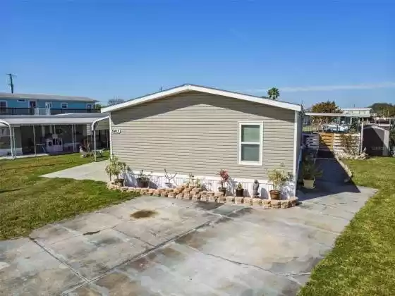 6413 TOWER DRIVE, HUDSON, Florida 34667, 3 Bedrooms Bedrooms, ,2 BathroomsBathrooms,Residential,For Sale,TOWER,MFRT3426724