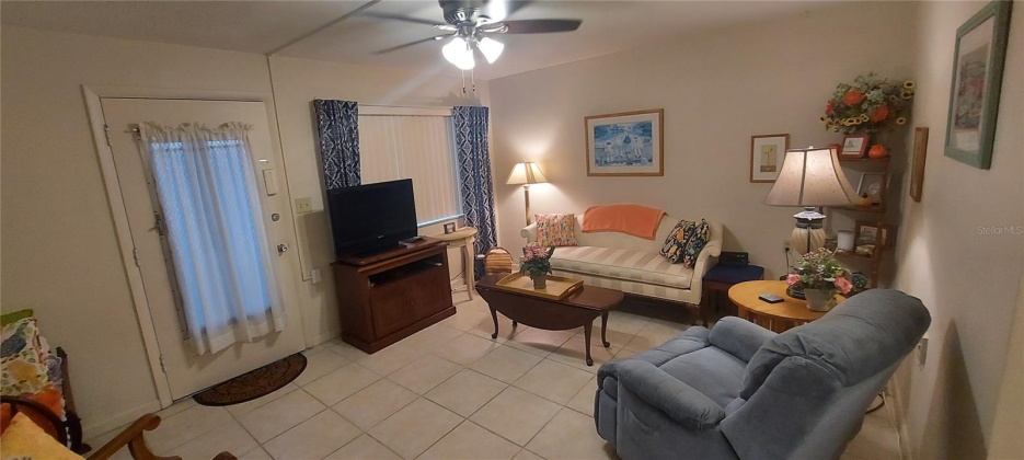 8221 112TH STREET, SEMINOLE, Florida 33772, 1 Bedroom Bedrooms, ,1 BathroomBathrooms,Residential,For Sale,112TH,MFRU8235455