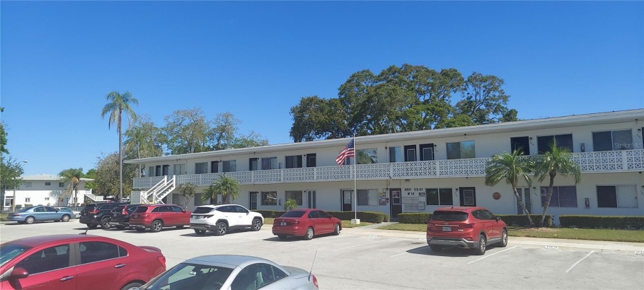 8221 112TH STREET, SEMINOLE, Florida 33772, 1 Bedroom Bedrooms, ,1 BathroomBathrooms,Residential,For Sale,112TH,MFRU8235455