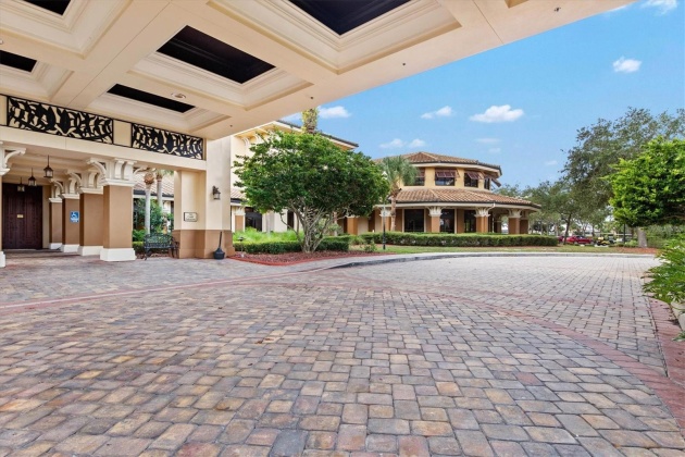 1012 REGAL MANOR WAY, SUN CITY CENTER, Florida 33573, 3 Bedrooms Bedrooms, ,2 BathroomsBathrooms,Residential,For Sale,REGAL MANOR,MFRA4584535