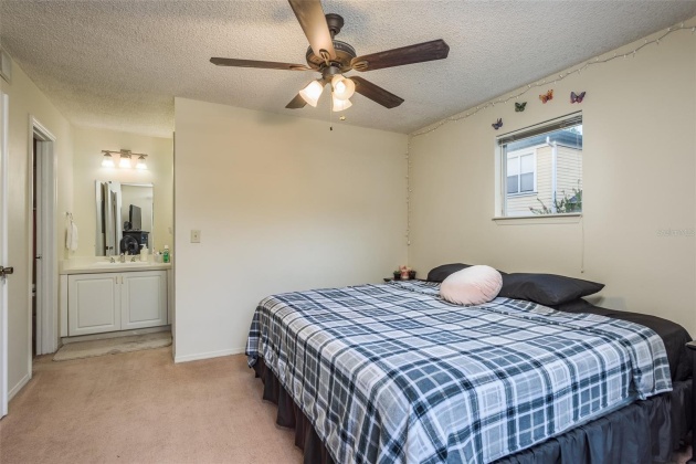 4107 CHATHAM OAK COURT, TAMPA, Florida 33624, 1 Bedroom Bedrooms, ,1 BathroomBathrooms,Residential,For Sale,CHATHAM OAK,MFRU8216963