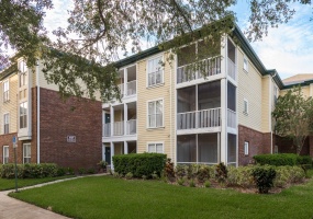 4107 CHATHAM OAK COURT, TAMPA, Florida 33624, 1 Bedroom Bedrooms, ,1 BathroomBathrooms,Residential,For Sale,CHATHAM OAK,MFRU8216963