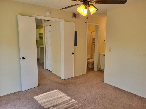 4107 CHATHAM OAK COURT, TAMPA, Florida 33624, 1 Bedroom Bedrooms, ,1 BathroomBathrooms,Residential,For Sale,CHATHAM OAK,MFRU8216963