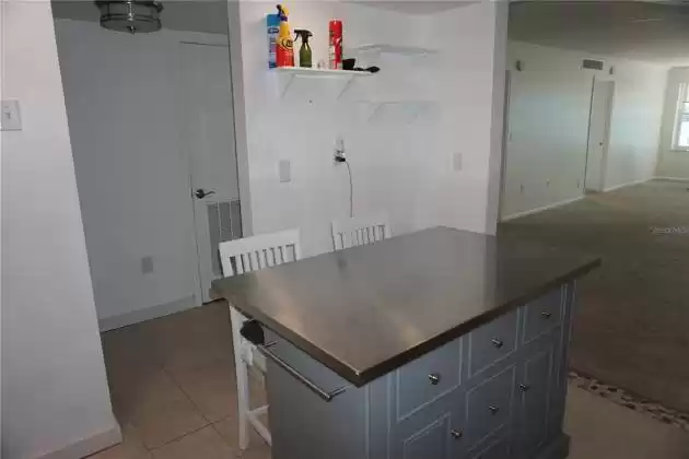 5200 BRITTANY DRIVE, ST PETERSBURG, Florida 33715, 1 Bedroom Bedrooms, ,1 BathroomBathrooms,Residential,For Sale,BRITTANY,MFRU8215622