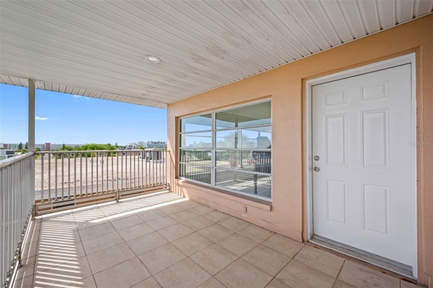 6363 GULF WINDS DRIVE, ST PETE BEACH, Florida 33706, 2 Bedrooms Bedrooms, ,2 BathroomsBathrooms,Residential,For Sale,GULF WINDS,MFRT3439294