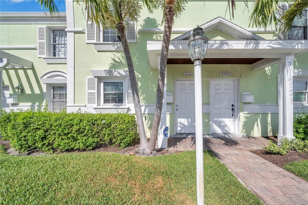 4789 COQUINA KEY DRIVE, ST PETERSBURG, Florida 33705, 2 Bedrooms Bedrooms, ,2 BathroomsBathrooms,Residential,For Sale,COQUINA KEY,MFRU8222179