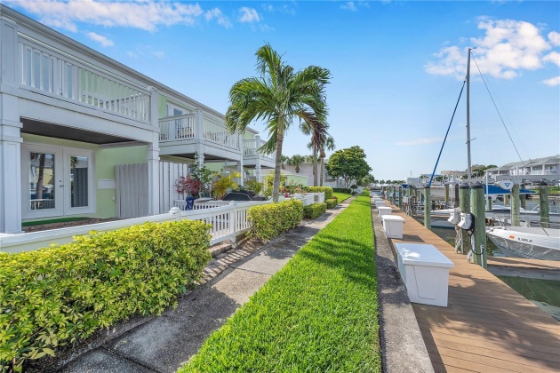 4789 COQUINA KEY DRIVE, ST PETERSBURG, Florida 33705, 2 Bedrooms Bedrooms, ,2 BathroomsBathrooms,Residential,For Sale,COQUINA KEY,MFRU8222179