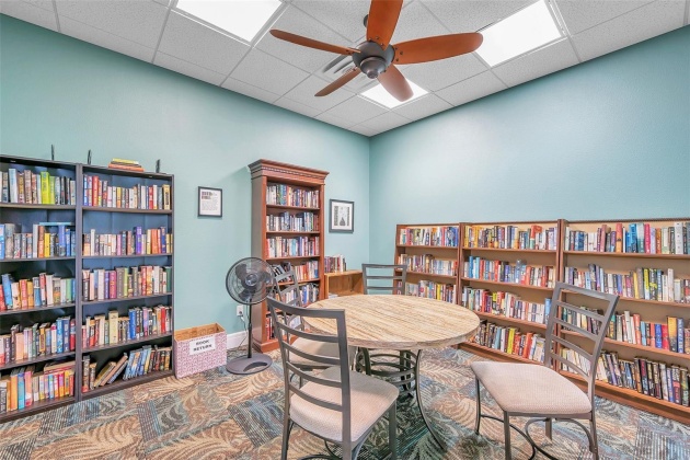 4789 COQUINA KEY DRIVE, ST PETERSBURG, Florida 33705, 2 Bedrooms Bedrooms, ,2 BathroomsBathrooms,Residential,For Sale,COQUINA KEY,MFRU8222179