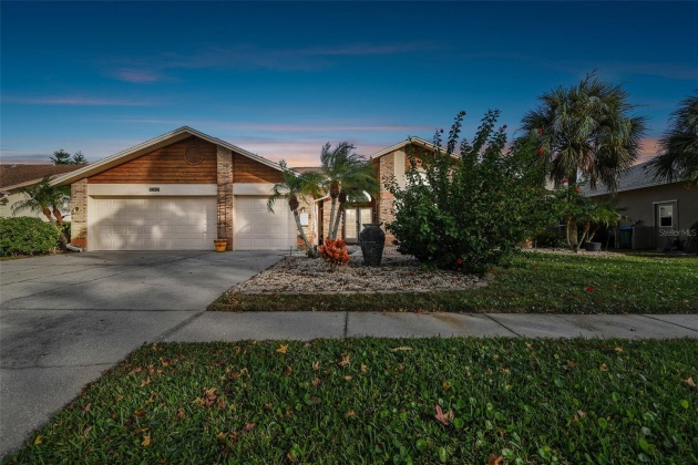 1831 STABLE TRAIL, PALM HARBOR, Florida 34685, 5 Bedrooms Bedrooms, ,3 BathroomsBathrooms,Residential,For Sale,STABLE,MFRU8223074
