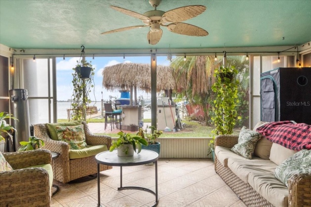 405 161ST AVE, REDINGTON BEACH, Florida 33708, 3 Bedrooms Bedrooms, ,2 BathroomsBathrooms,Residential,For Sale,161ST AVE,MFRU8241105