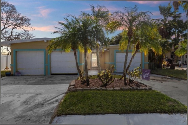 405 161ST AVE, REDINGTON BEACH, Florida 33708, 3 Bedrooms Bedrooms, ,2 BathroomsBathrooms,Residential,For Sale,161ST AVE,MFRU8241105