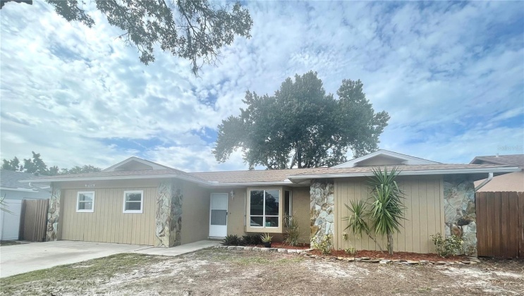 11321 ZIMMERMAN ROAD, PORT RICHEY, Florida 34668, 4 Bedrooms Bedrooms, ,2 BathroomsBathrooms,Residential,For Sale,ZIMMERMAN,MFRU8223339