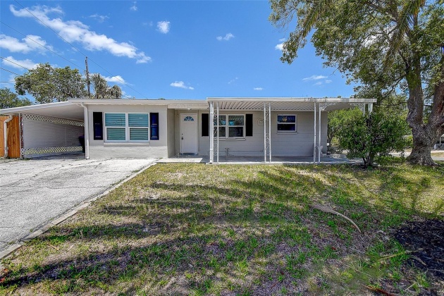 10591 119TH AVENUE, LARGO, Florida 33773, 3 Bedrooms Bedrooms, ,2 BathroomsBathrooms,Residential,For Sale,119TH,MFRT3494221