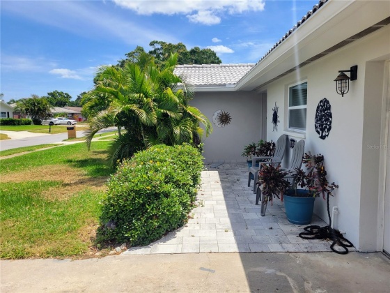 11742 67TH AVENUE, SEMINOLE, Florida 33772, 2 Bedrooms Bedrooms, ,2 BathroomsBathrooms,Residential,For Sale,67TH,MFRU8240829