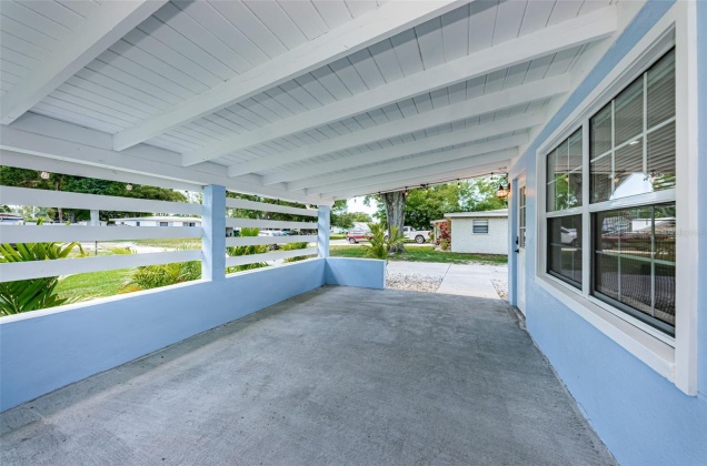 6135 55TH AVENUE, SAINT PETERSBURG, Florida 33709, 2 Bedrooms Bedrooms, ,1 BathroomBathrooms,Residential,For Sale,55TH,MFRU8240995