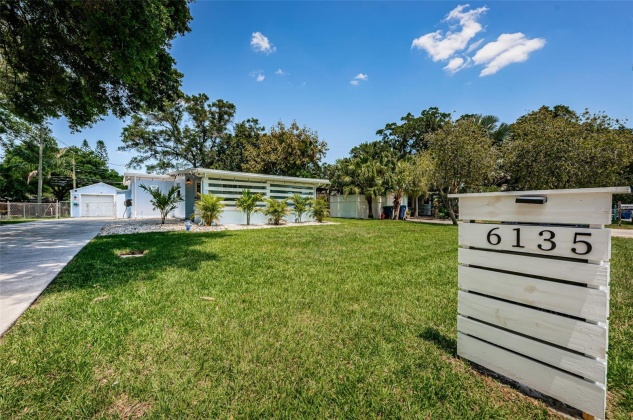 6135 55TH AVENUE, SAINT PETERSBURG, Florida 33709, 2 Bedrooms Bedrooms, ,1 BathroomBathrooms,Residential,For Sale,55TH,MFRU8240995