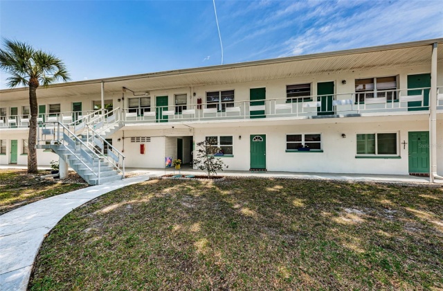 5850 21ST STREET, ST PETERSBURG, Florida 33714, 2 Bedrooms Bedrooms, ,1 BathroomBathrooms,Residential,For Sale,21ST,MFRU8238778