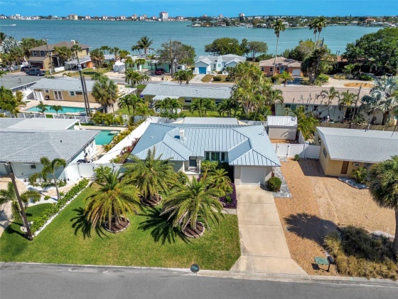 1245 BOCA CIEGA ISLE DRIVE, ST PETE BEACH, Florida 33706, 2 Bedrooms Bedrooms, ,1 BathroomBathrooms,Residential,For Sale,BOCA CIEGA ISLE,MFRU8241156