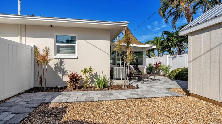 1245 BOCA CIEGA ISLE DRIVE, ST PETE BEACH, Florida 33706, 2 Bedrooms Bedrooms, ,1 BathroomBathrooms,Residential,For Sale,BOCA CIEGA ISLE,MFRU8241156