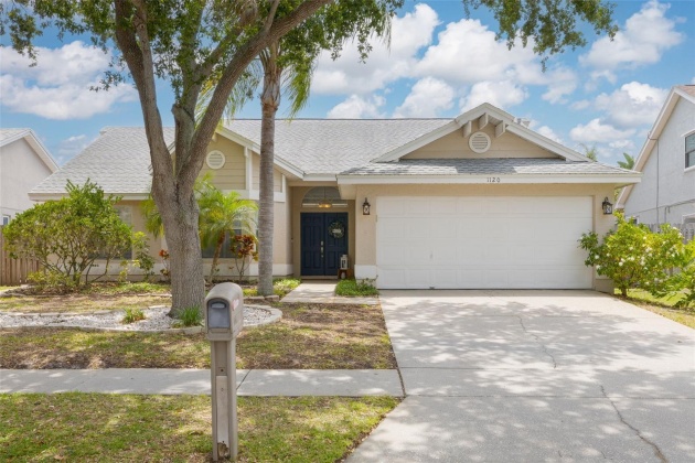 1120 MAINSAIL DRIVE, TARPON SPRINGS, Florida 34689, 3 Bedrooms Bedrooms, ,2 BathroomsBathrooms,Residential,For Sale,MAINSAIL,MFRU8241290