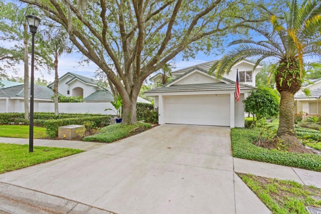 15826 SANCTUARY DRIVE, TAMPA, Florida 33647, 4 Bedrooms Bedrooms, ,2 BathroomsBathrooms,Residential,For Sale,SANCTUARY,MFRT3522962