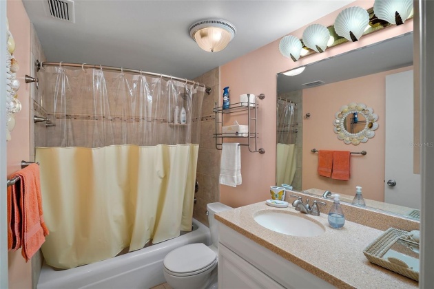 532 PLAZA SEVILLE COURT, TREASURE ISLAND, Florida 33706, 2 Bedrooms Bedrooms, ,2 BathroomsBathrooms,Residential,For Sale,PLAZA SEVILLE,MFRU8241081