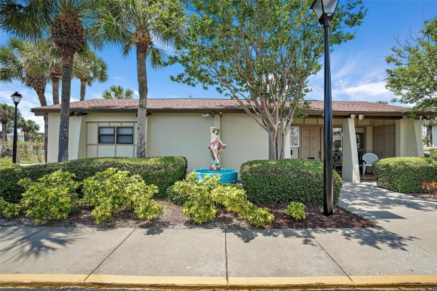 532 PLAZA SEVILLE COURT, TREASURE ISLAND, Florida 33706, 2 Bedrooms Bedrooms, ,2 BathroomsBathrooms,Residential,For Sale,PLAZA SEVILLE,MFRU8241081