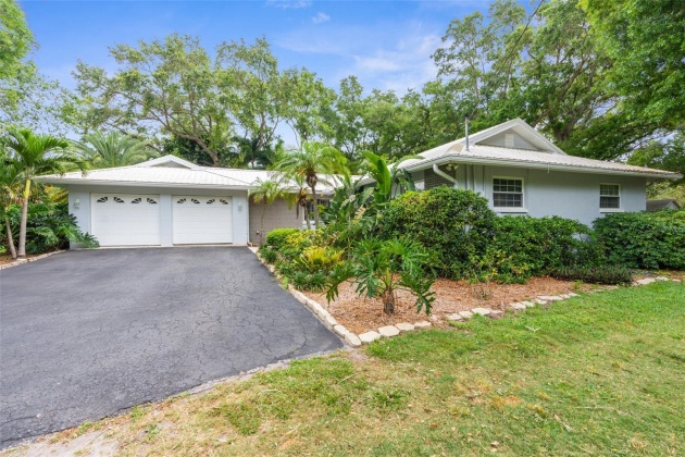 2170 BOW LANE, SAFETY HARBOR, Florida 34695, 3 Bedrooms Bedrooms, ,2 BathroomsBathrooms,Residential,For Sale,BOW,MFRW7864460