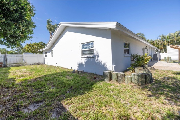 2689 59TH AVENUE, SAINT PETERSBURG, Florida 33712, 2 Bedrooms Bedrooms, ,2 BathroomsBathrooms,Residential,For Sale,59TH,MFRU8241225