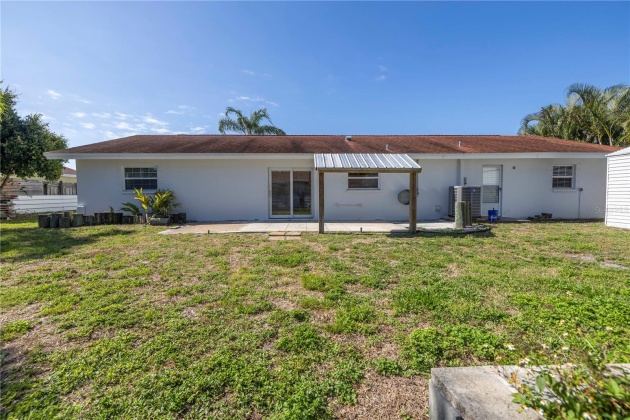 2689 59TH AVENUE, SAINT PETERSBURG, Florida 33712, 2 Bedrooms Bedrooms, ,2 BathroomsBathrooms,Residential,For Sale,59TH,MFRU8241225