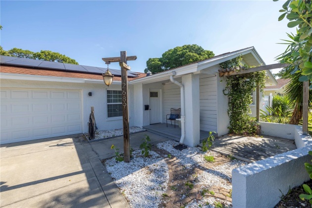 2689 59TH AVENUE, SAINT PETERSBURG, Florida 33712, 2 Bedrooms Bedrooms, ,2 BathroomsBathrooms,Residential,For Sale,59TH,MFRU8241225