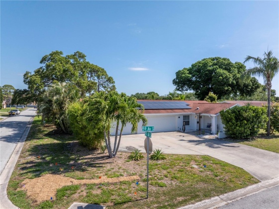 2689 59TH AVENUE, SAINT PETERSBURG, Florida 33712, 2 Bedrooms Bedrooms, ,2 BathroomsBathrooms,Residential,For Sale,59TH,MFRU8241225